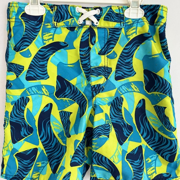 Joe Boxer Swimming Set including swim trunks and coordinating rash guard - Picture 1 of 3